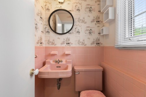 Salle d'eau - 62 Hyde Park Street, Beaconsfield, QC - Indoor Photo Showing Bathroom