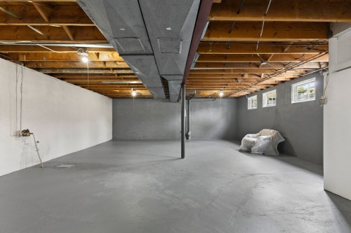 Sous-sol - 62 Hyde Park Street, Beaconsfield, QC - Indoor Photo Showing Basement