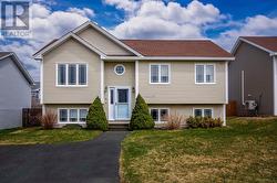 14 Manorside Place Conception Bay South, NL A1X 6B4