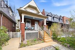 201 GILMOUR AVENUE Toronto, ON M6P 3B2