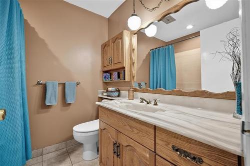 45 Paradise Dr, Winnipeg, MB 