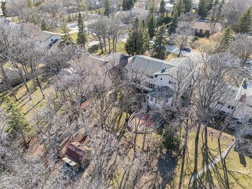 45 Paradise Dr, Winnipeg, MB 