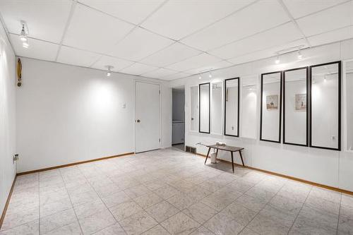 19 Lomond Blvd, Winnipeg, MB 