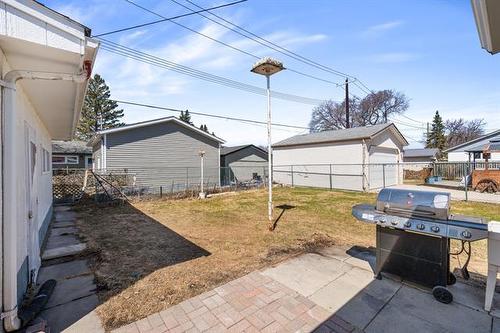 19 Lomond Blvd, Winnipeg, MB 