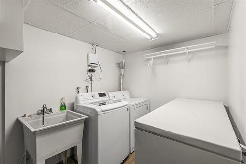 744 Simpson Ave, Winnipeg, MB 