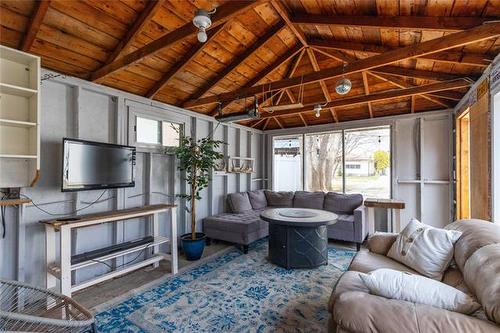 744 Simpson Ave, Winnipeg, MB 