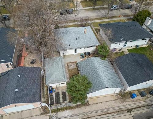 744 Simpson Ave, Winnipeg, MB 