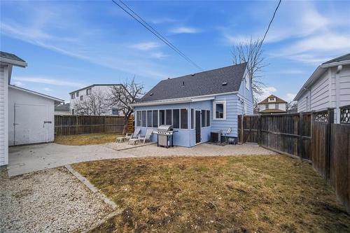 114 St Anthony Ave, Winnipeg, MB 
