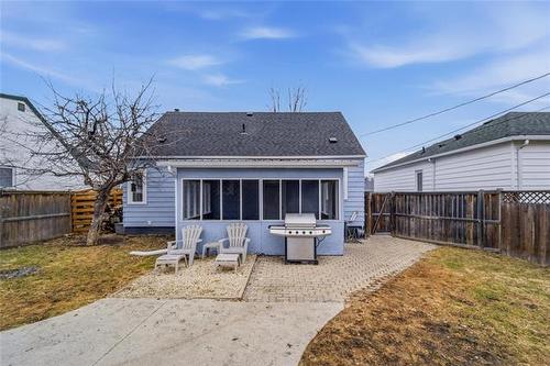 114 St Anthony Ave, Winnipeg, MB 