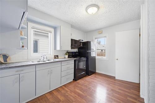 114 St Anthony Ave, Winnipeg, MB 