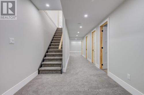 8 Edgeview Crescent W, Middlesex Centre, ON - Indoor Photo Showing Other Room