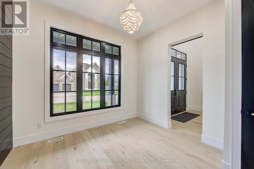 8 Edgeview Crescent W, Middlesex Centre, ON - Indoor Photo Showing Other Room