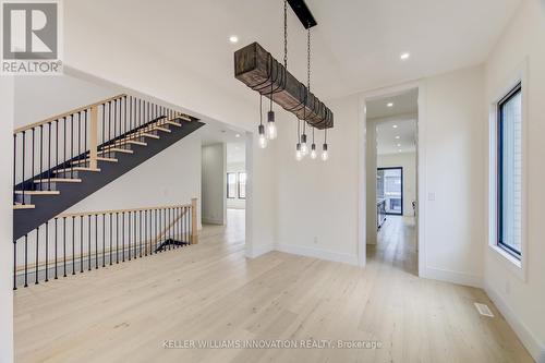 8 Edgeview Crescent W, Middlesex Centre, ON - Indoor Photo Showing Other Room