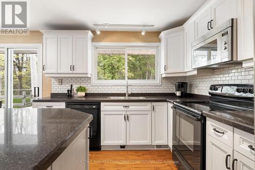 24 Grand Hill Drive, Kitchener, ON - Indoor Photo Showing Kitchen