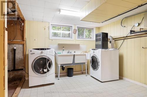 24 Grand Hill Drive, Kitchener, ON - Indoor Photo Showing Laundry Room