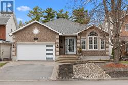 1939 CAPRIHANI WAY Ottawa, ON K4A 4T4