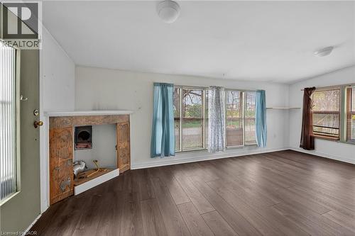 313 John Street, Simcoe, ON - Indoor