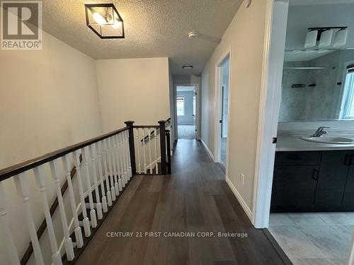 245 Wesley Boulevard, Cambridge, ON - Indoor Photo Showing Other Room