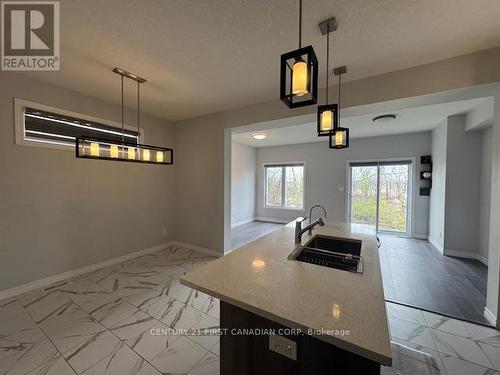 245 Wesley Boulevard, Cambridge, ON - Indoor