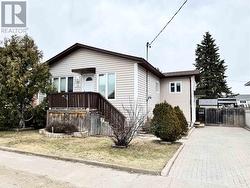 112 Lansdowne ST S Chapleau, ON P0M 1K0