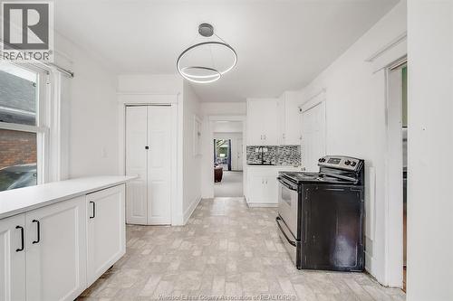 3574 Bloomfield Rd., Windsor, ON - Indoor Photo Showing Kitchen