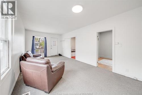 3574 Bloomfield Rd., Windsor, ON - Indoor
