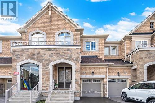 67 DRIZZEL CRESCENT  Richmond Hill, ON L4E 1G8