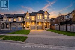 49 WALTER PROCTER ROAD East Gwillimbury, ON L9N 0P1