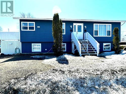 5 Snow Crescent  Grand Falls-Windsor, NL A2B 1C8