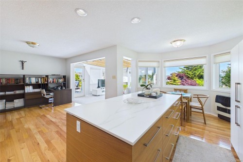 6058 Christopher Rd, Nanaimo, BC 