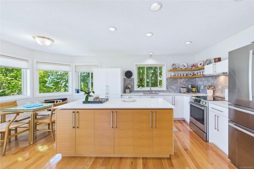 6058 Christopher Rd, Nanaimo, BC 