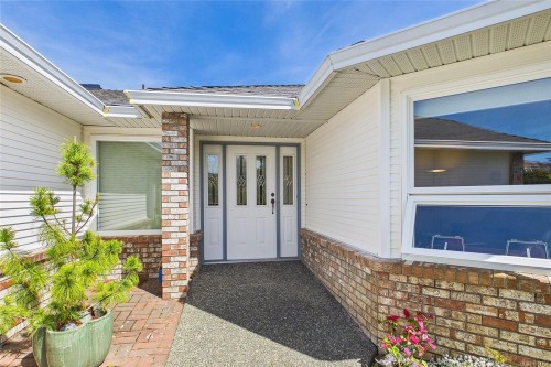 6058 Christopher Rd, Nanaimo, BC 