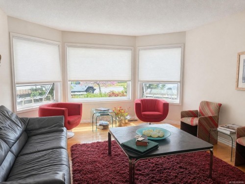 6058 Christopher Rd, Nanaimo, BC 