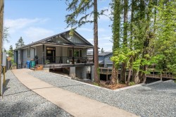 279 Westwood Rd Nanaimo, BC V9R 6S4