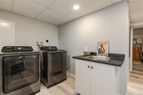 2348 Thomas Pl, Nanaimo, BC 