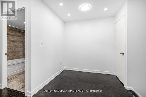 G20 - 18 Capreol Court, Toronto, ON - Indoor Photo Showing Other Room
