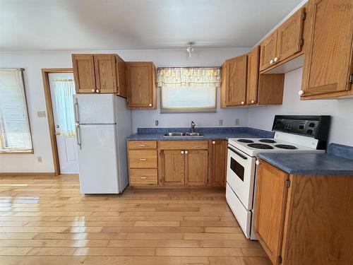 23596 Highway 7, Sheet Harbour, NS 