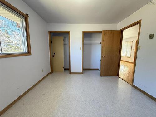 23596 Highway 7, Sheet Harbour, NS 
