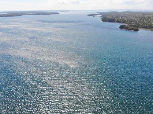 76 Acres Perry Lane, Lennox Passage, NS 