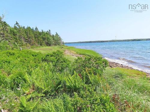 76 Acres Perry Lane, Lennox Passage, NS 