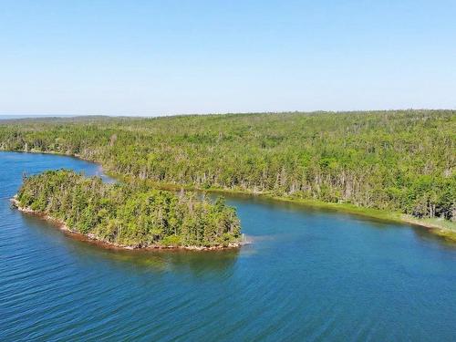 76 Acres Perry Lane, Lennox Passage, NS 