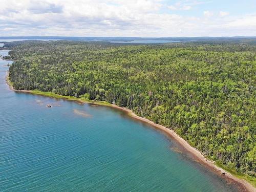 76 Acres Perry Lane, Lennox Passage, NS 