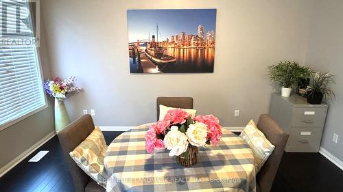 461 Garth Massey Drive, Cambridge, ON - Indoor Photo Showing Dining Room