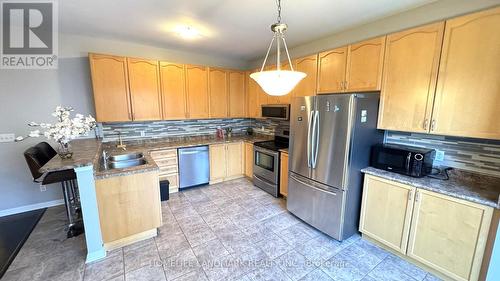 461 Garth Massey Drive, Cambridge, ON - Indoor Photo Showing Kitchen With Stainless Steel Kitchen With Double Sink