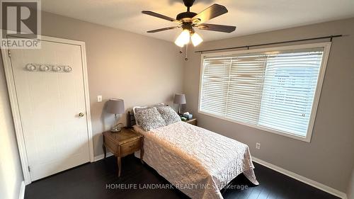 461 Garth Massey Drive, Cambridge, ON - Indoor Photo Showing Bedroom