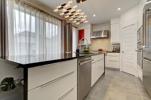 Cuisine - 5950 Rue Castello, Brossard, QC - Indoor Photo Showing Kitchen With Upgraded Kitchen