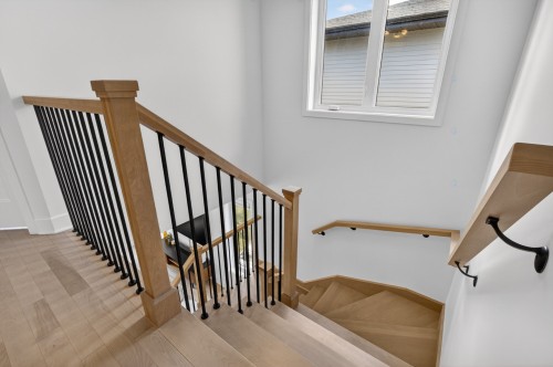 Escalier - 124 Crois. Des Trèfles, L'Île-Perrot, QC - Indoor Photo Showing Other Room