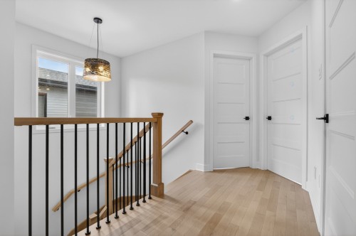 Escalier - 124 Crois. Des Trèfles, L'Île-Perrot, QC - Indoor Photo Showing Other Room