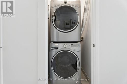 409 - 10 Concord Place, Grimsby, ON - Indoor Photo Showing Laundry Room
