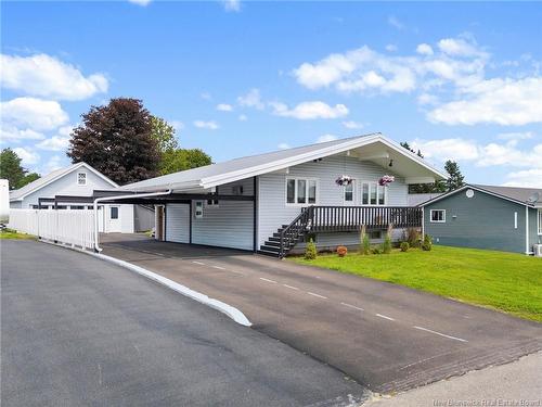 23 Harding Dr, Nackawic, NB 